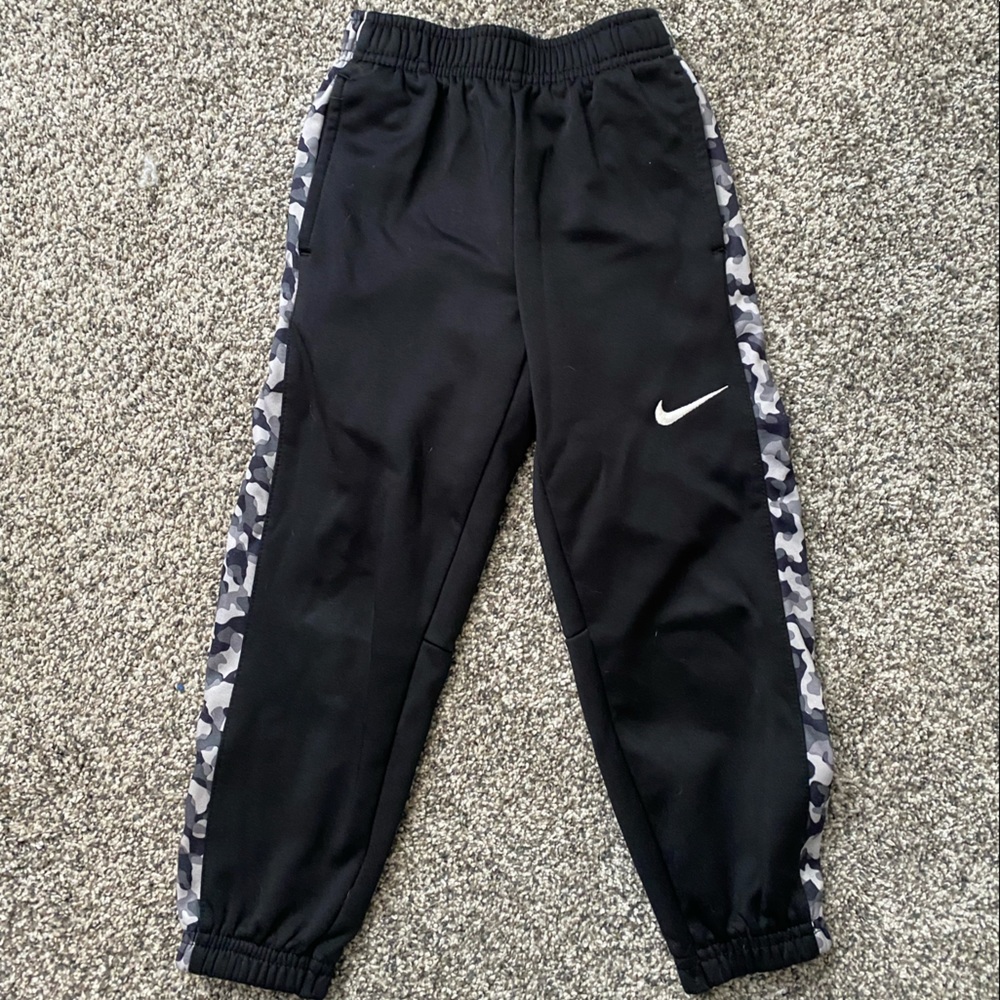 Nike boys pants